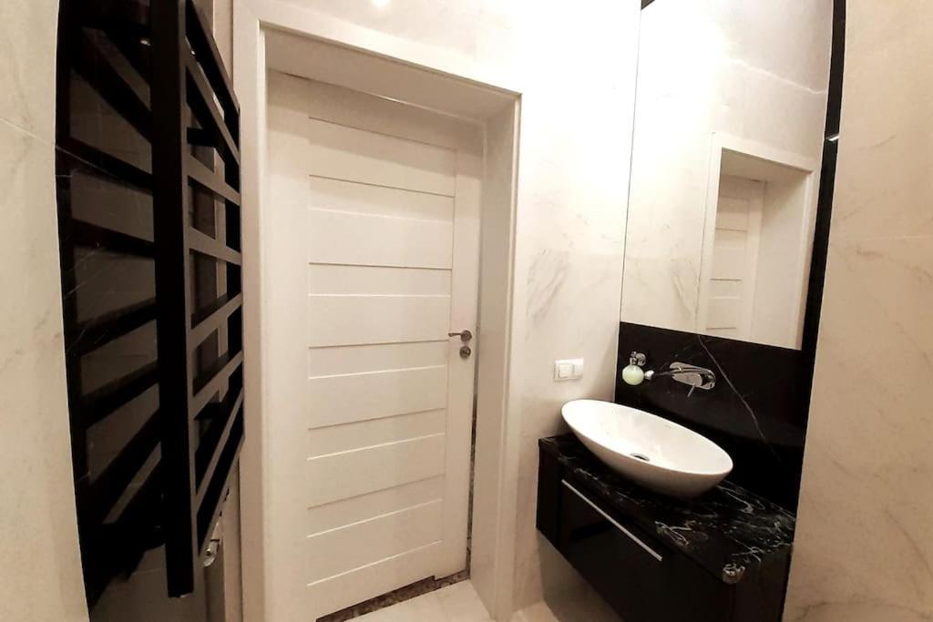 Luxury Apartment - Rakowicka 6 Krasków Εξωτερικό φωτογραφία