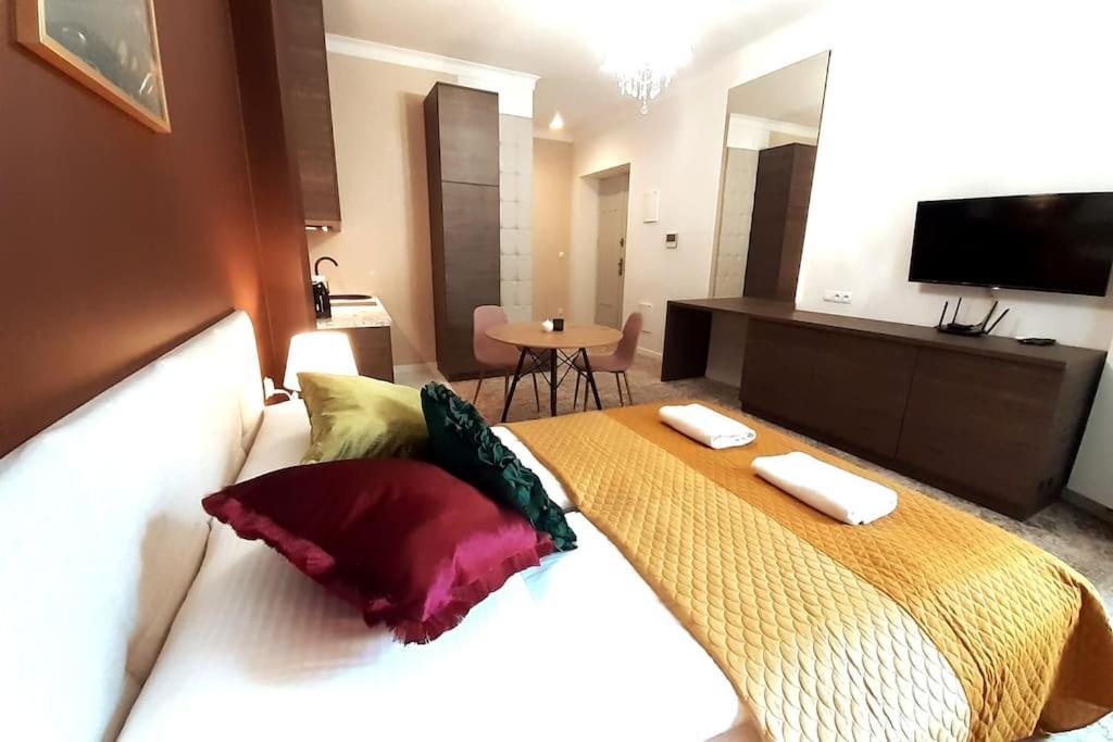 Luxury Apartment - Rakowicka 6 Krasków Εξωτερικό φωτογραφία